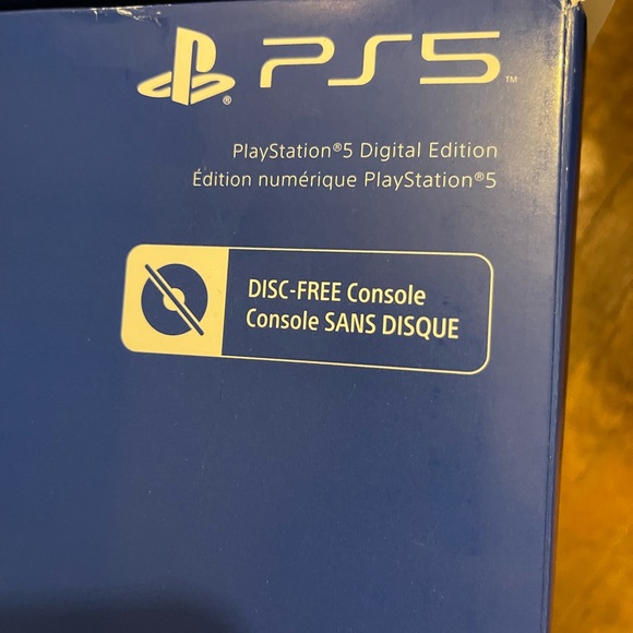 PlayStation 5 Digital Edition - Picture 11 of 14
